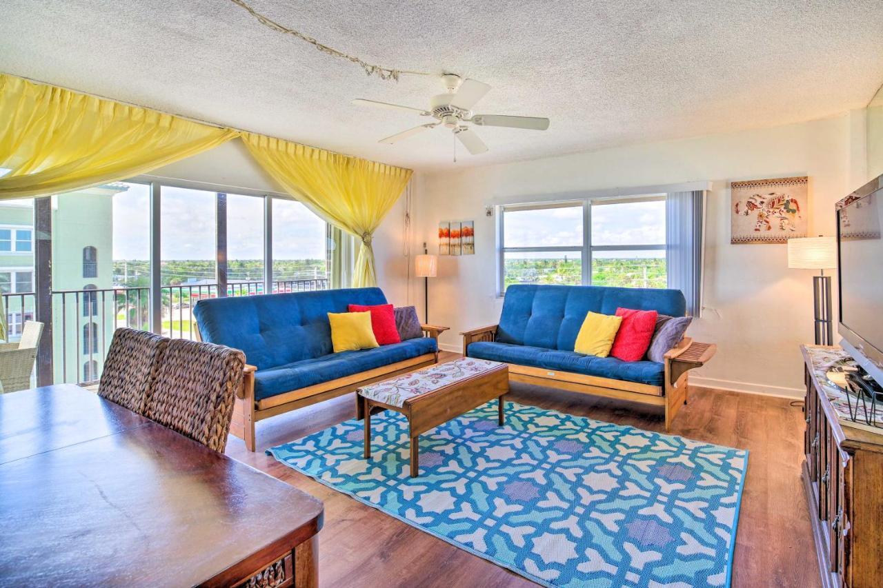 Pet-Friendly Satellite Beach Condo With Balcony! Buitenkant foto