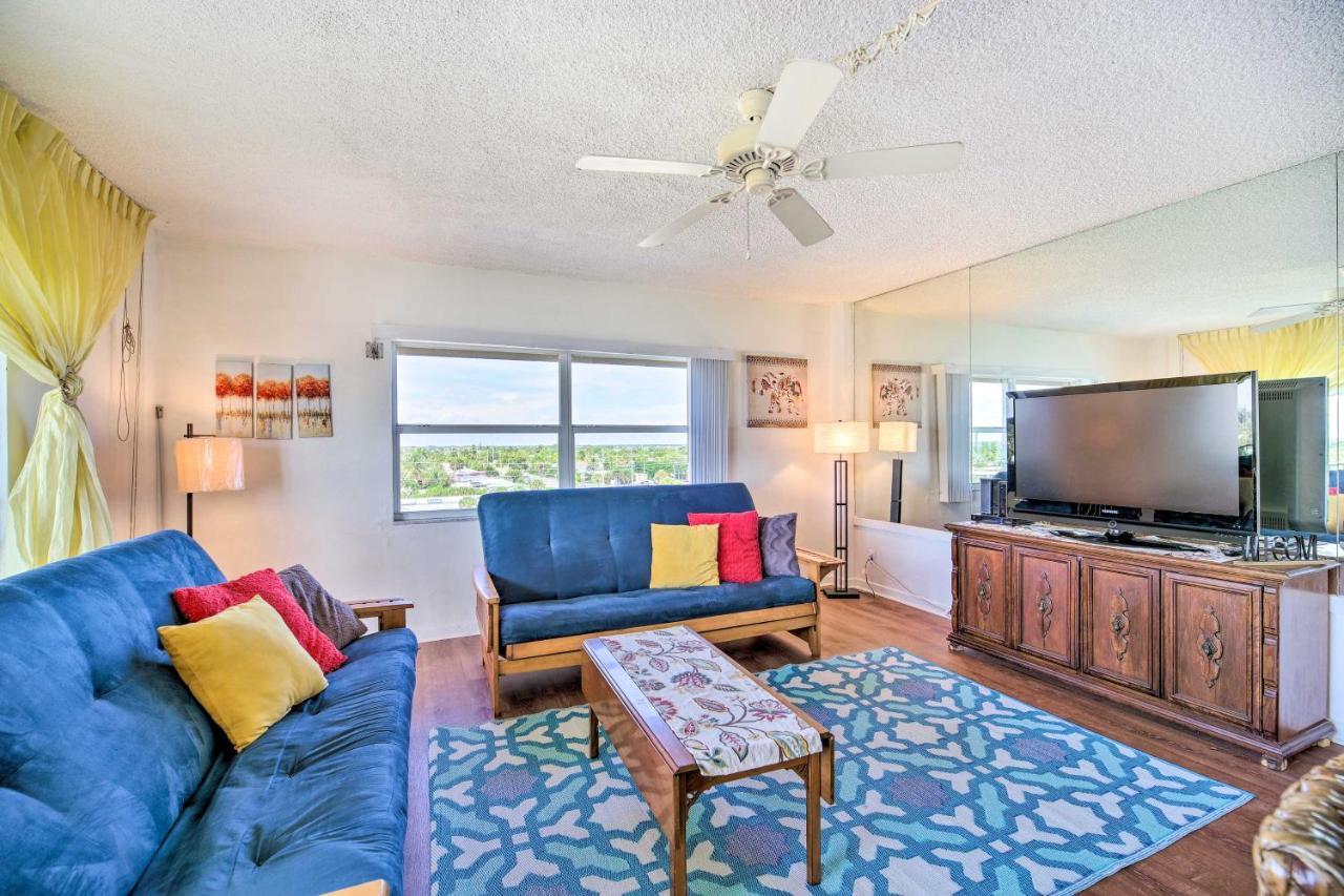Pet-Friendly Satellite Beach Condo With Balcony! Buitenkant foto